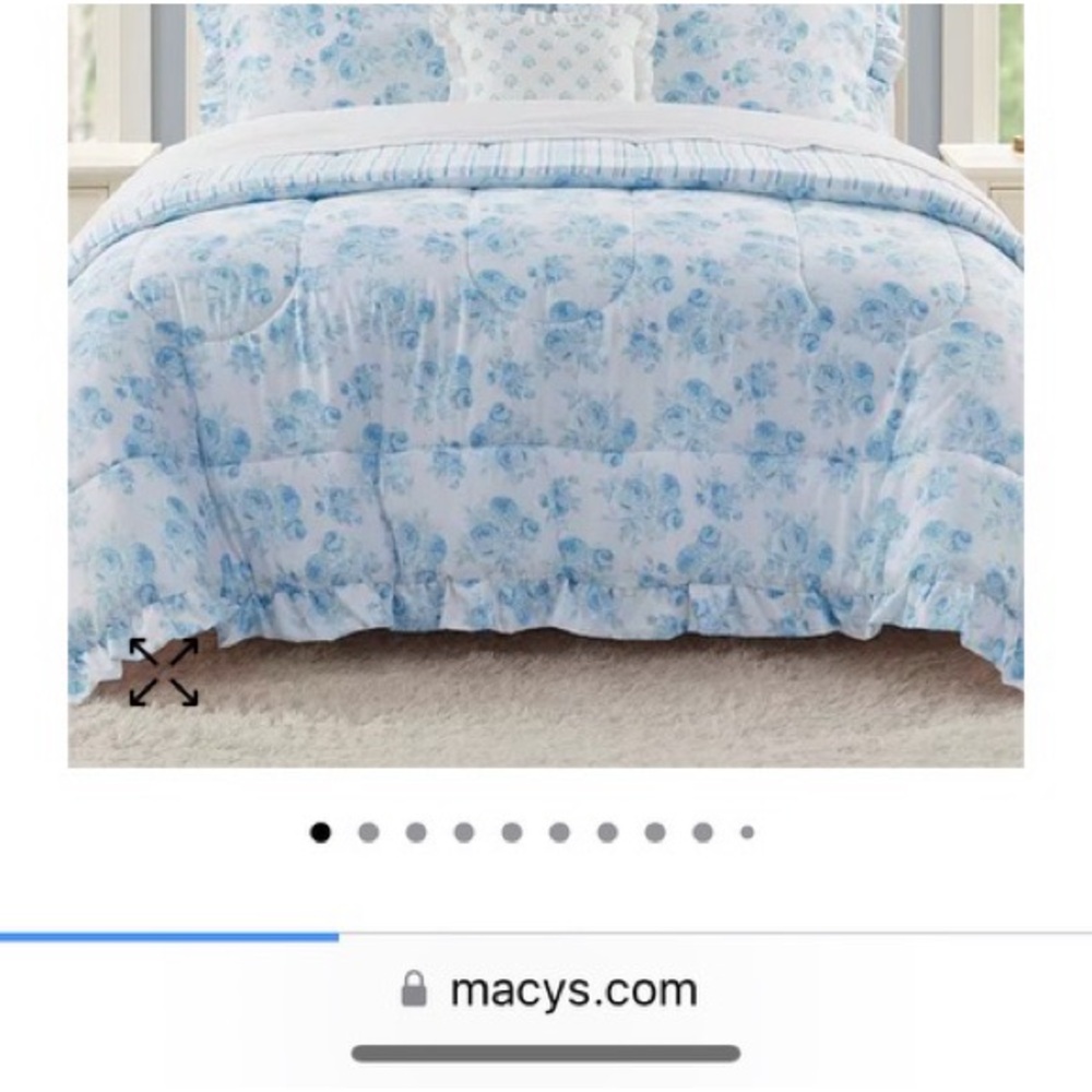 Four piece comforter set